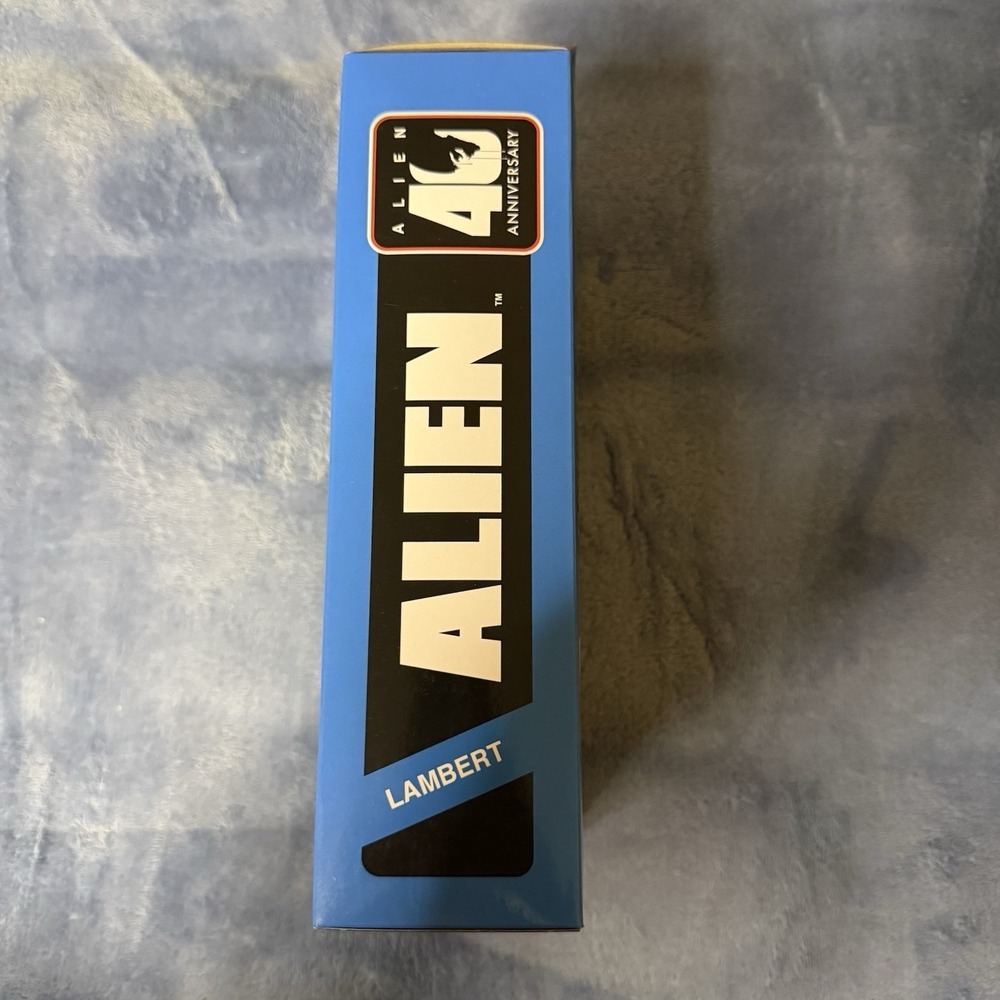 NECA Alien Lambert Compression Suit - 7" Action Figure - Reel Toys NEW - Picture 5 of 5